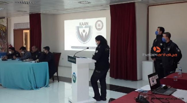 Polis, güvenlik görevlilerine yılbaşı tedbirlerini anlattı