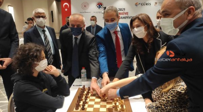Türkiye Satranç Şampiyonası'nda büyük heyecan
