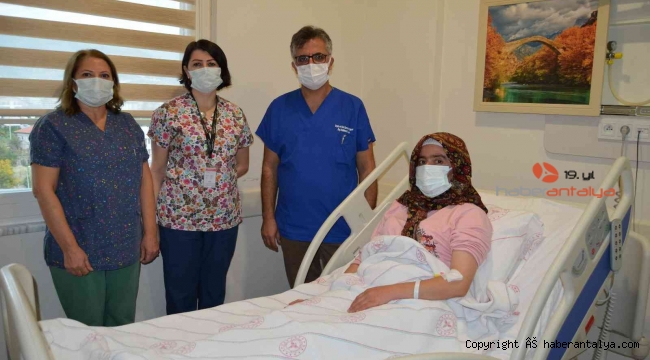 Uyuşma şikayeti ile gittiği hastanede beyninde tümör olduğunu öğrendi