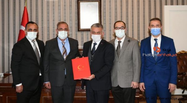 Vali Yazıcı: Hayırseverler başımızın tacı
