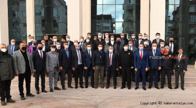 Vali Yazıcı: Muhtarlar, vatandaş ile devlet arasında köprüdür