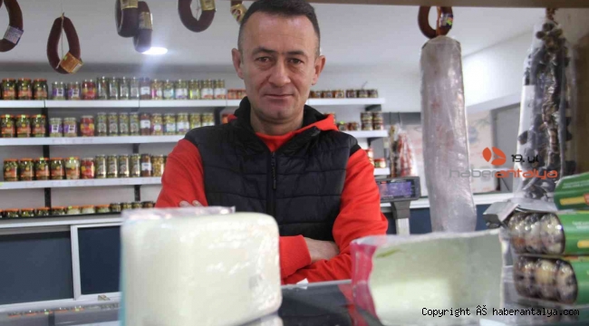 1 kilo sütten 1.5 kilo kaşar peyniri yaptıklarını sanıp sağlıklarını tehlikeye atıyorlar