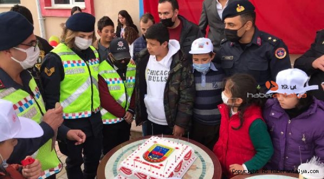 Antalya'da jandarma sorumluluk alanında trafik kazası sayısı azaldı