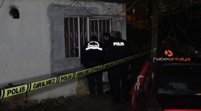 Ayşegül, evinde ölü bulundu