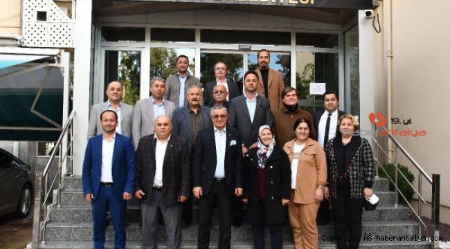 Başkan Topaloğlu, muhtarlarla bir araya geldi