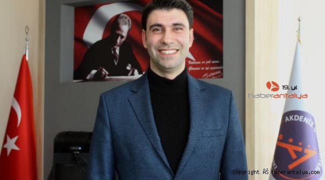 Dekan Kuştarcı: Antalya, diş tedavisinde sağlık turizminde önemli rol sahibi