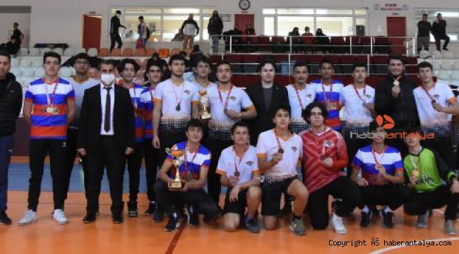 Futsalın şampiyonları belirlendi
