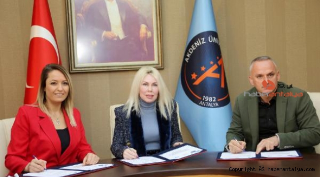 Otizmli bireyler üniversitede hem öğrenecek hem üretecek