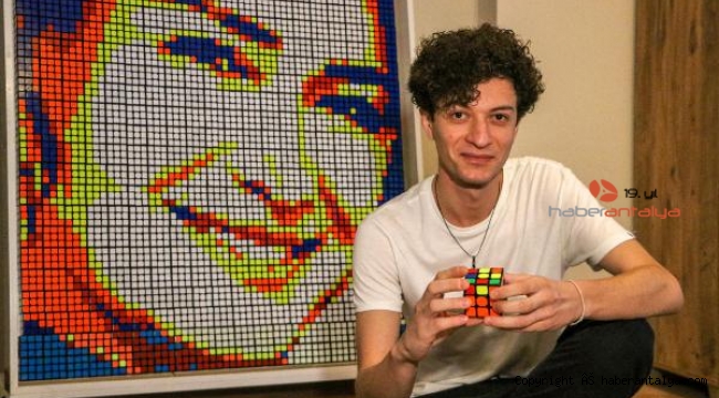 Rubik küpleri sanat eserine dönüştürüyor