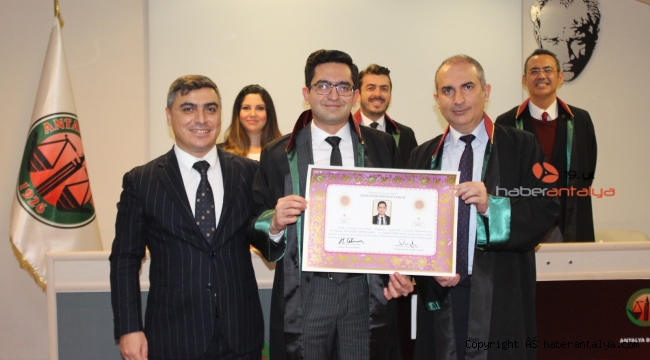Stajyer avukat ruhsatnamesini aldı