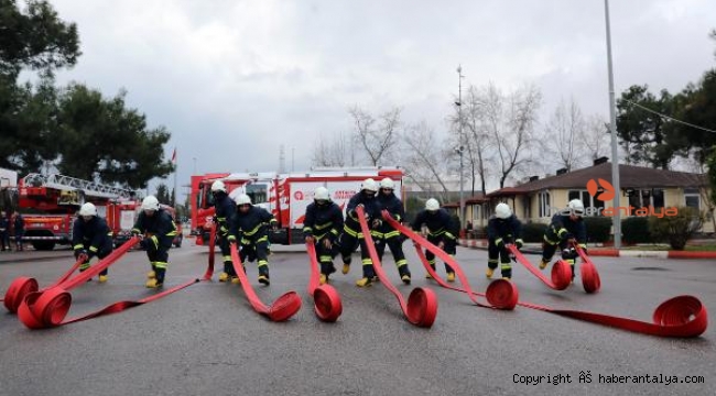 125 genç itfaiyecinin 5 haftalık zorlu eğitimi başladı