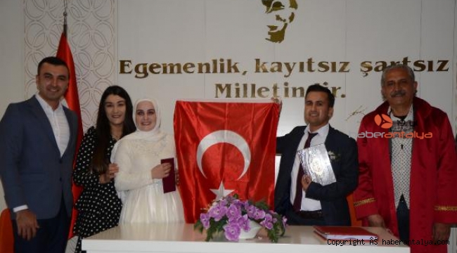 14 Şubat Sevgililer Günü'nde 'nikah' heyecanı