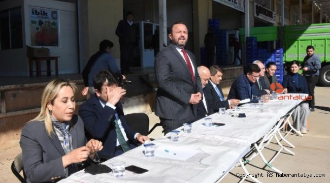 AK Parti İl Başkanı Taş ve milletvekilleri komisyoncularla görüştü