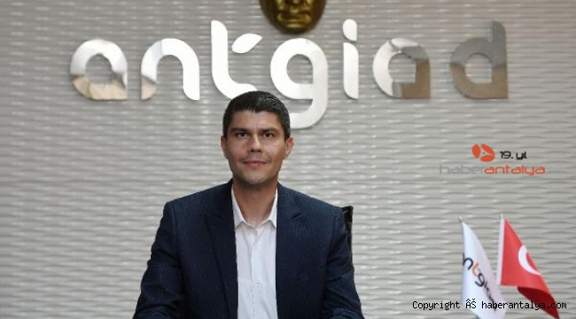ANTGİAD tiyatro ile buluşturuyor