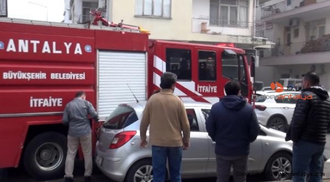 Balkonda korkutan yangın