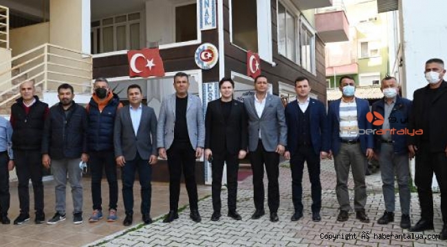 Başkan Kocakaya, esnaf odasını ziyaret etti