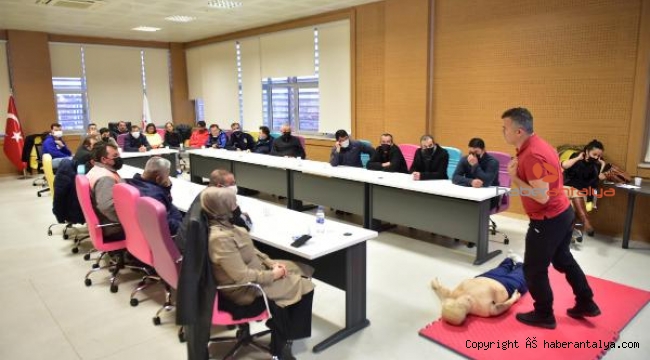 Belediye personeline 'ilk yardım' eğitimi