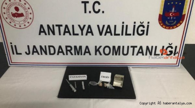 Jandarmanın şüphesi yakalattı
