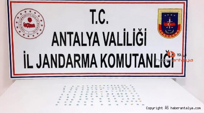 Kumluca'da 134 uyuşturucu hap ele geçildi