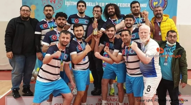Manavgat İşitme Engelliler Voleybol Takımı Türkiye Şampiyonasında ikinci oldu