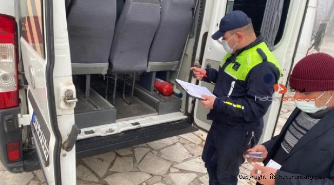 Servis sürücülerine bilgi verildi
