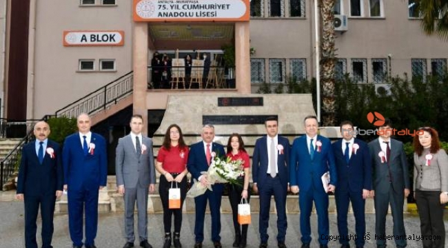 Vali Yazıcı: Okuyan bir Antalya hedefliyoruz