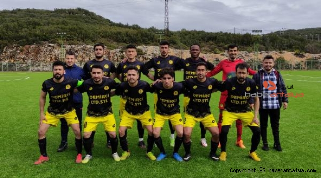 1923 Kaşspor'dan Kumluca Mavikent'e gol yağmuru