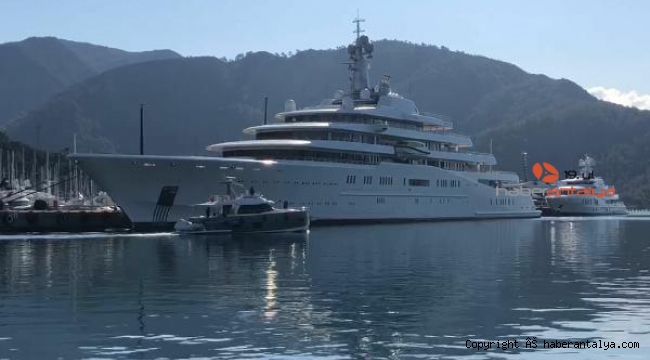 Abramoviç'in mega yatına yaklaşan teknelere sirenli uyarı