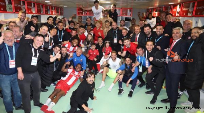 Antalyaspor bu sezon ilki gerçekleştirdi 