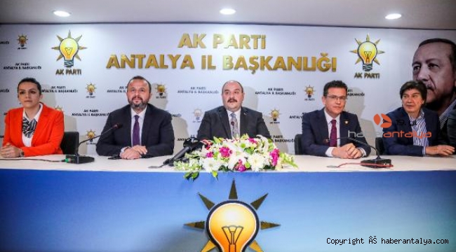 Bakan Varank: İhracatımızın yüzde 90'ını sanayi ürünleri oluşturuyor