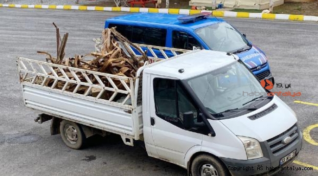 Çalıntı hurda demirle yakalandı