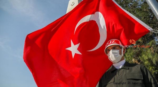 Çanakkale Zaferi'nin yıl dönümünde şehitler anıldı