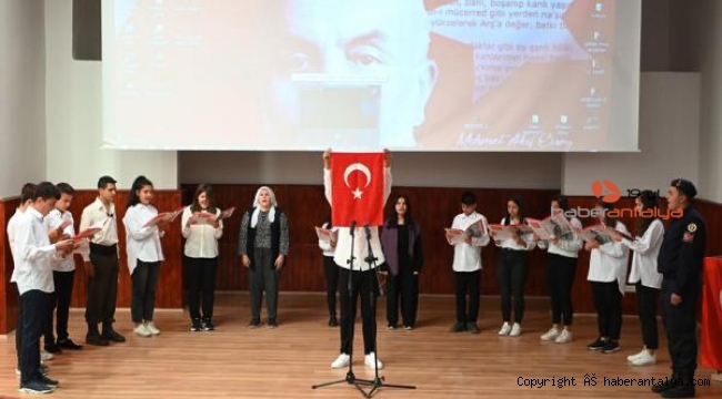 Demre'de İstiklal Marşı'nın kabulünün 101. yılı kutlandı