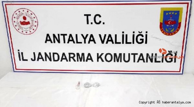Gazipaşa'da uyuşturucu operasyonu; Kullanma aparatıyla yakalandı