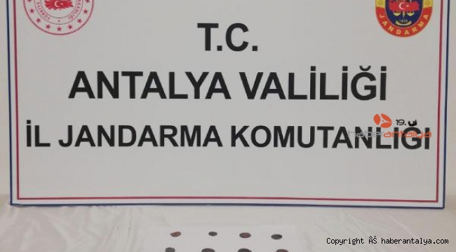 Jandarmanın şüphesi tarihi eser kaçakçısını yakalattı
