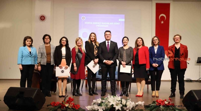 Kadın girişimci Samancı: "Türkiye'nin en büyük propolis, arı sütü, polen ve ham bal üreticisiyiz"