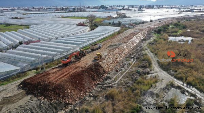 Kaş'ta bisiklet yolu proje çalışması sürüyor