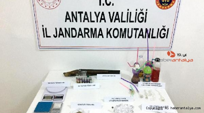 Kaş'ta uyuşturucu operasyonu
