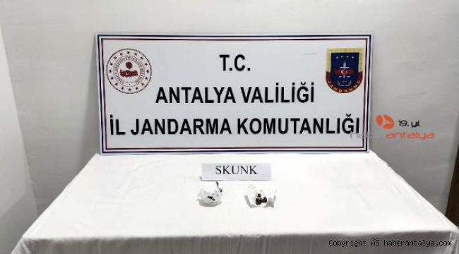 Manavgat'ta uyuşturucu kullanan 3 kişi yakalandı