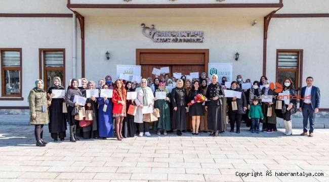Uzmanlar, arı ürünlerinin anne ve çocuk beslenmesindeki yerini konuştu