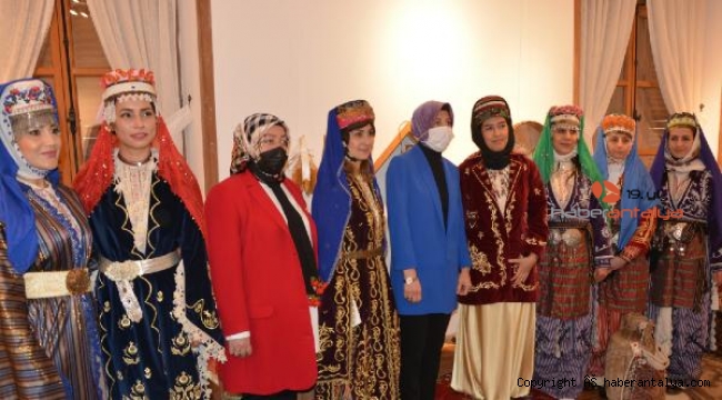 Yörük eserleri canlı sergisi