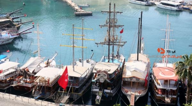 Antalya Deniz Ticaret Odası yöneticisine, denizi kirletmekten 49 bin TL ceza