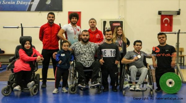 Antalya halterden 6 altın, 3 gümüş madalya kazandı