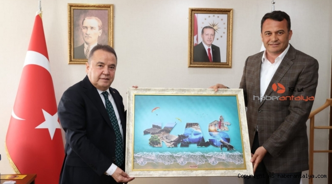 Başkan Böcek:"Kaş'ta 54 mahallenin hizmetindeyiz"