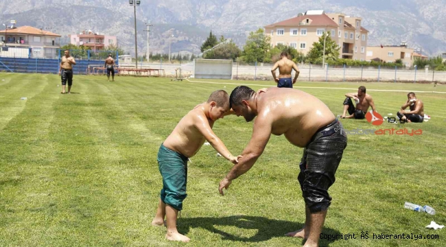Başpehlivanın oğlundan güreş birinciliği