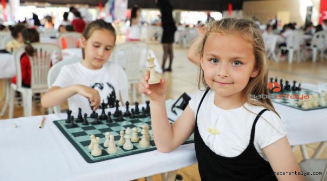 Büyükşehir'in satranç turnuvası sona erdi