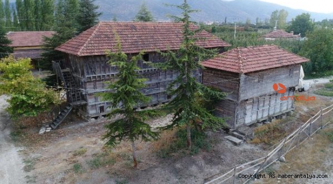Çivi kullanılmadan inşa edildi, 300 yıldır ayakta