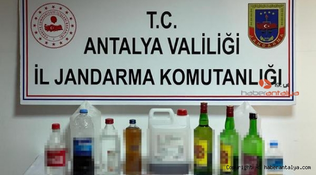 Finike'de 10 litre sahte alkol ele geçirildi