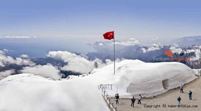 Kemer'de Bayram sebebiyle doluluk yüzde 80'e ulaştı