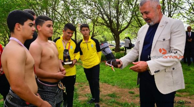 Manavgat'ta güreş heyecanı 15 Mayıs'ta